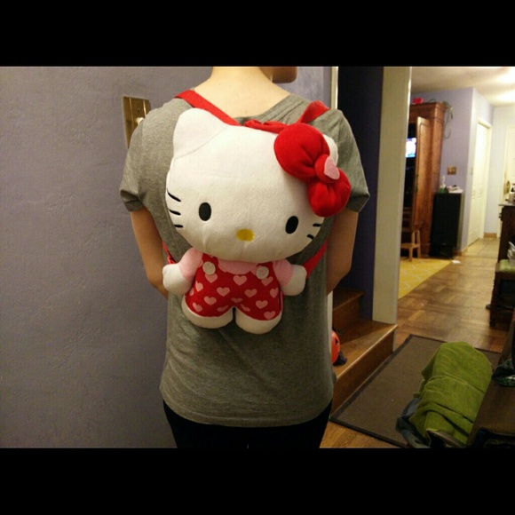 Hello Kitty backpack - Picture 2 of 4