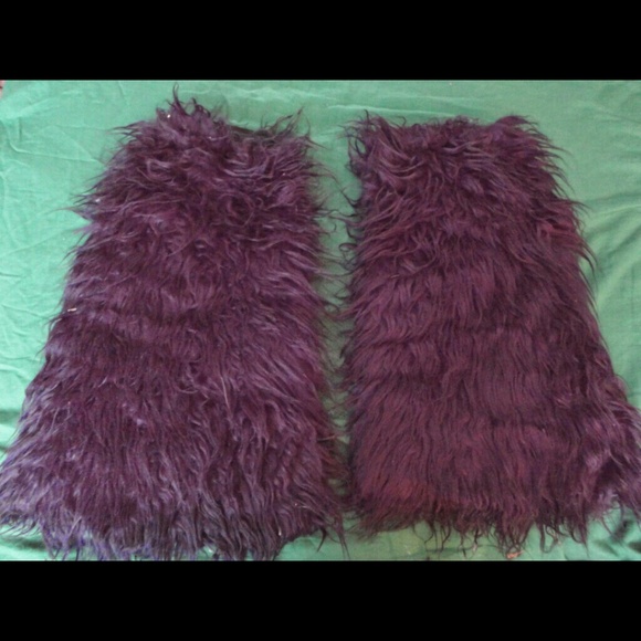 Black fury leg warmers