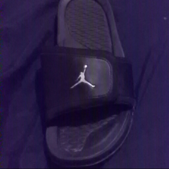 Jordan sandals black