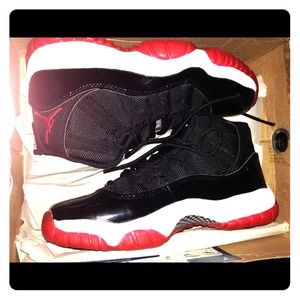 Bred 11's size 6.5 WORN ONCE! ( around my house)