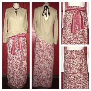 💖💖PRICE CUT💖💖Authentic Batik Maxi Skirt!