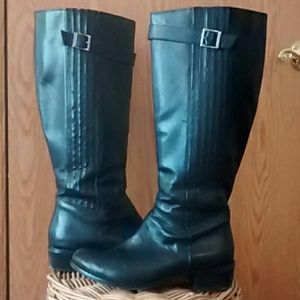 100% leather tall boots