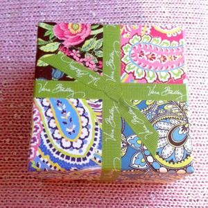 Multi-print Vera Bradley Watch box.
