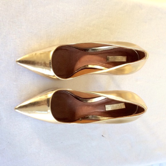 RESVD - Schutz Gilberto Mirror Finish Gold Pumps - Picture 3 of 4