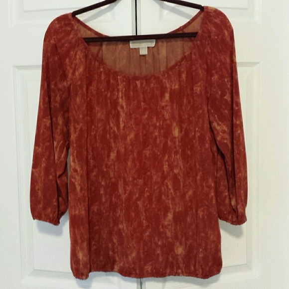 Micheal Kors blouse elastic bottom