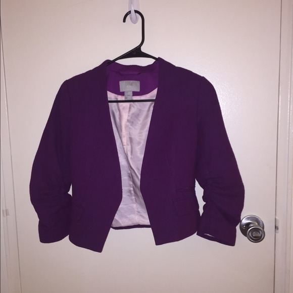 Purple 3/4 sleeve collarless blazer