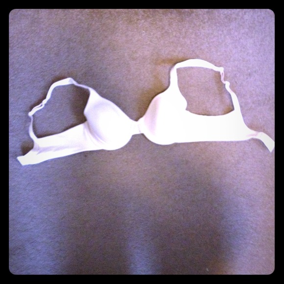 Nude bra - Picture 1 of 2