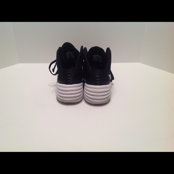 **Sold on eBay**2013 Men's Nike Hyperdunk - Picture 3 of 4