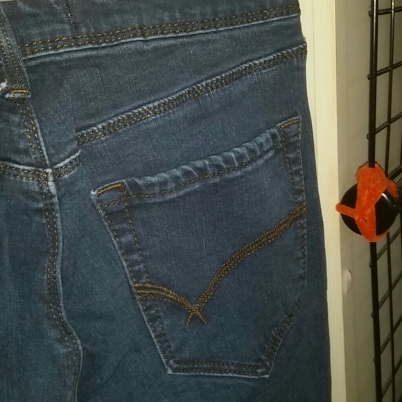 Sold - Picture 2 of 3