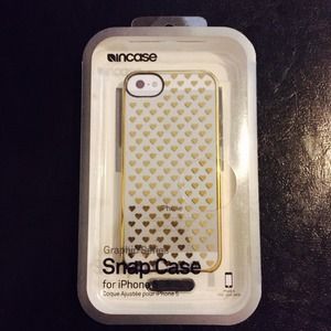 Incase BRAND NEW Clear Gold Heart Iphone 5/5s Case