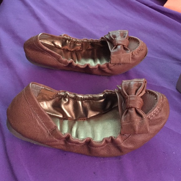 Baker comfortable flats