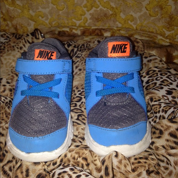 NIKE TODDLER