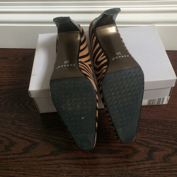 Parade pumps - Picture 3 of 4