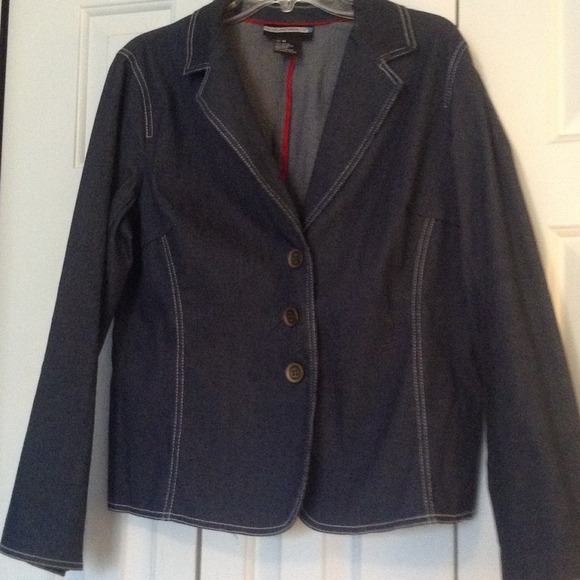 Blue jean jacket - Picture 1 of 4