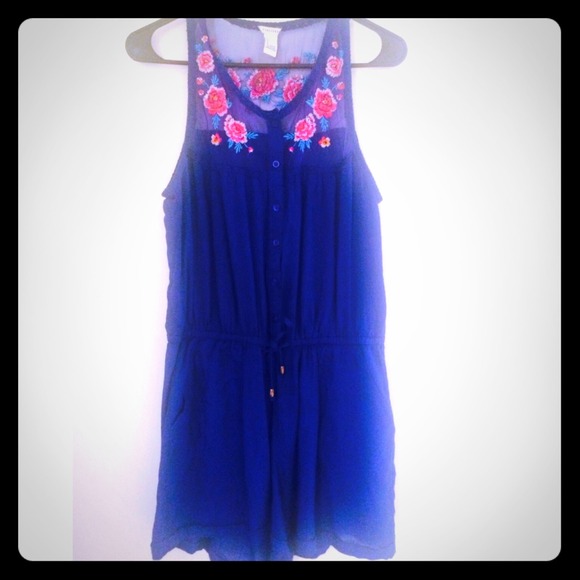 Super comfy navy blue romper - Picture 1 of 3