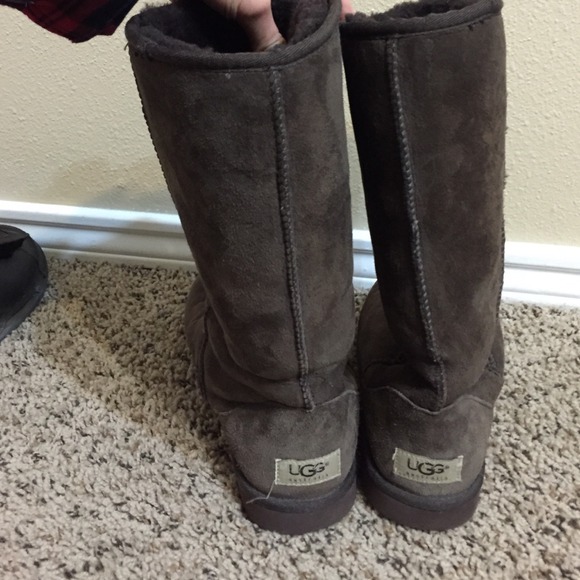 UGG Tall Chocolate brown boots - Picture 2 of 4