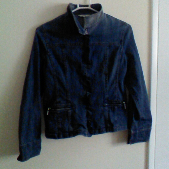 Denim jacket - Picture 2 of 4