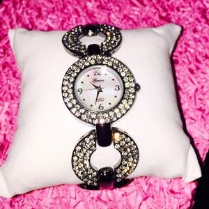 💋SOLD💋 Crystal Watch dark grey tone metal watch