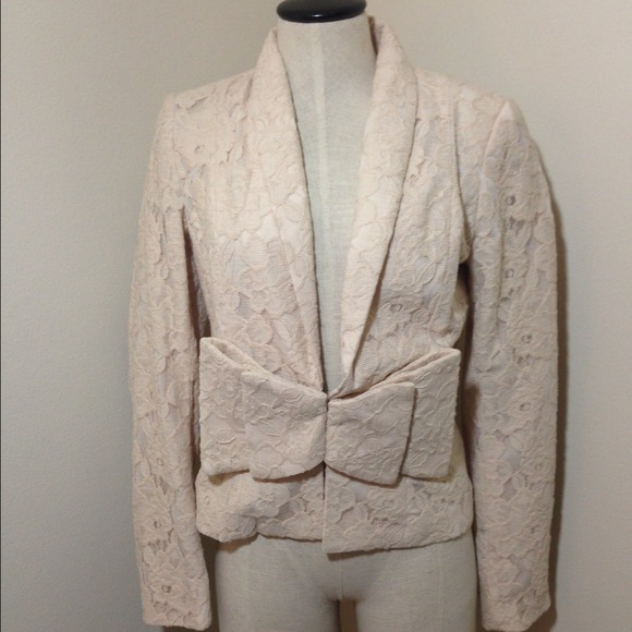 H&M Jackets & Coats - H&M bow front Structured Lace Blazer | Sz 10 H&M Jackets & Coats - H&M bow front Structured Lace Blazer | Sz 10