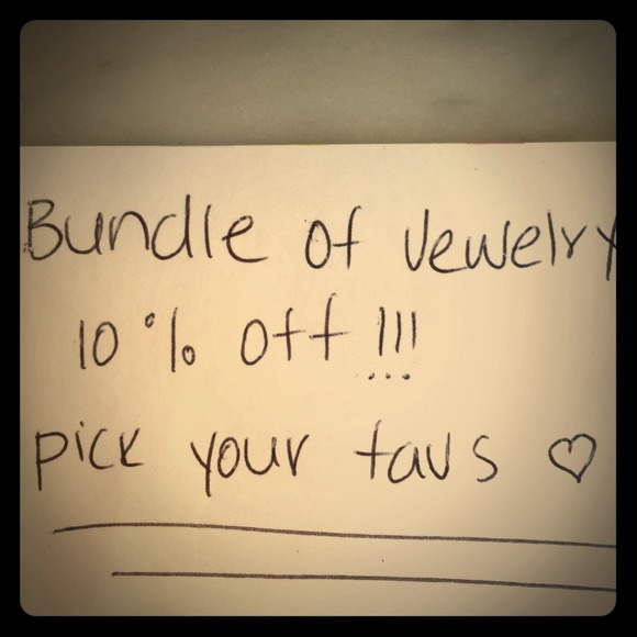 All Jewelry 10% off! Bundles get an extra 10%! - Picture 1 of 1