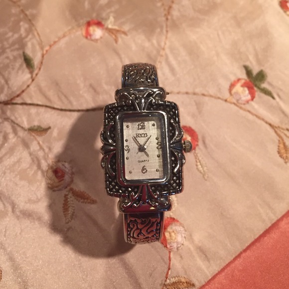 RYD women bracelet watch - Picture 2 of 4