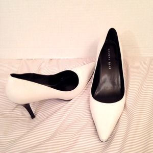 GIANNI BINI White Pump