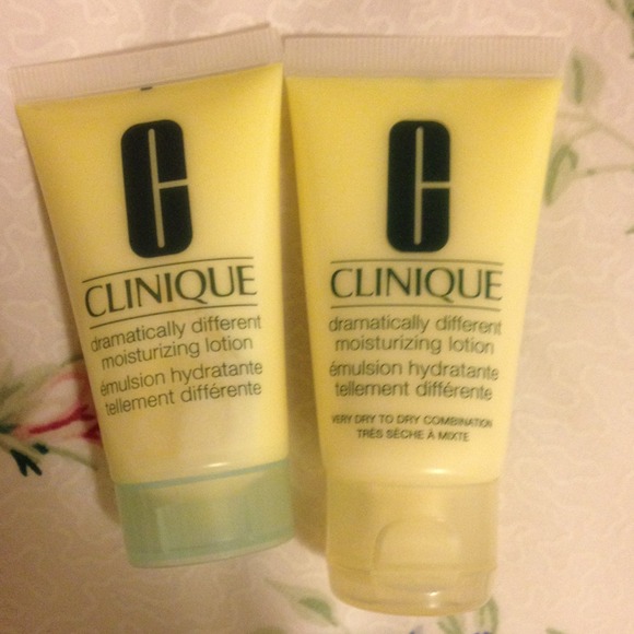 BRAND NEW Clinique bundle lotion