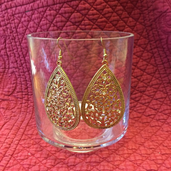 Forever 21 Earrings