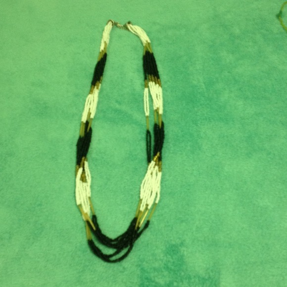 Necklace - Picture 1 of 3