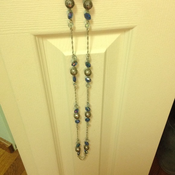 Necklace - Picture 2 of 3