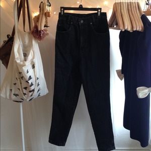 Vintage High-Waisted Jeans