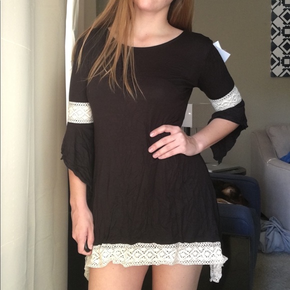 ✨ HOST PICK ✨ Black & Cream Boho Dress - Picture 4 of 8