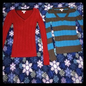 2 V neck sweaters