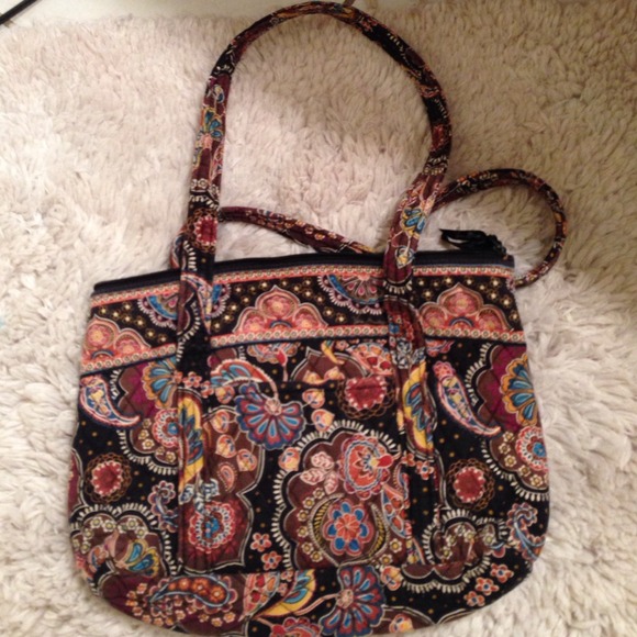 Vera Bradley black purse medium size purse