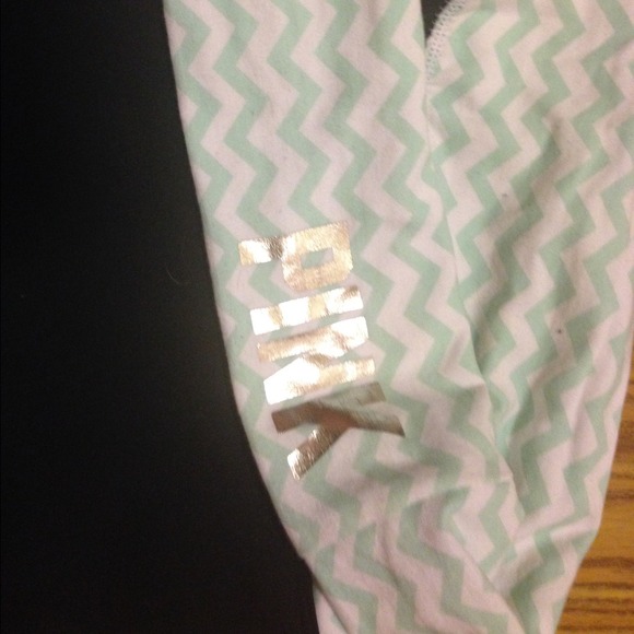 Pink skinny ankle yoga. Mint and white chevron - Picture 2 of 3