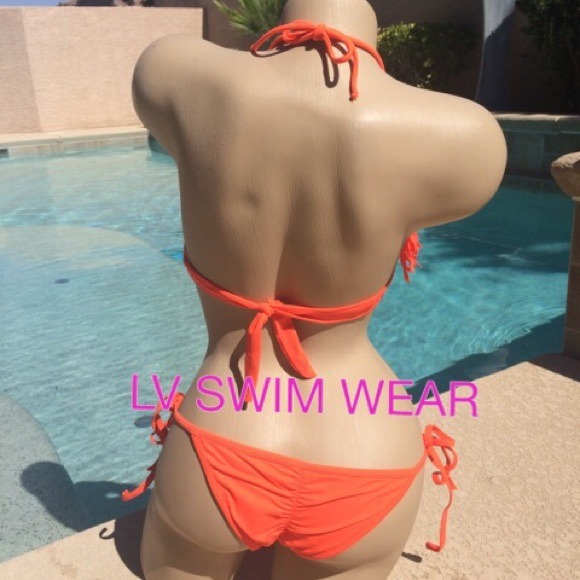 🚫sold🚫Neon orange scrunch butt Brazilian bikini - Picture 2 of 2
