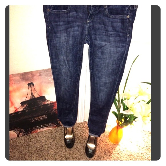 BEBE™ denim skinny jeans