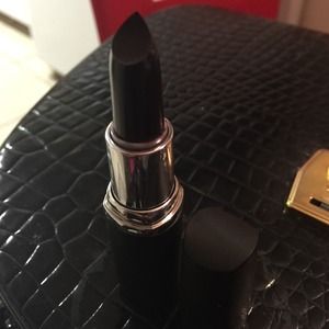 Lipstick color brown