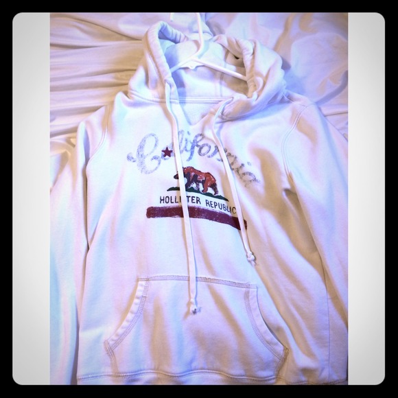 Hollister sweatshirt