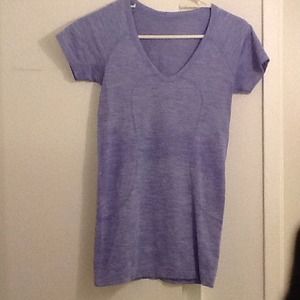Like new- Lululemon Swiftly short sleeve scoop top