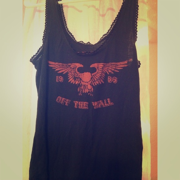 Vans tank
