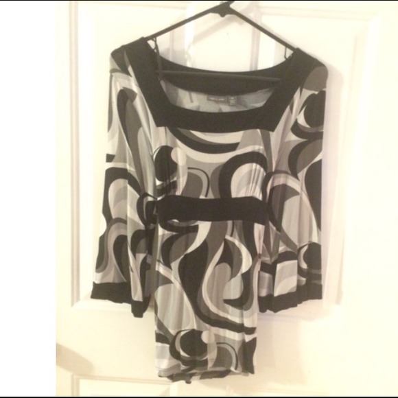 Business casual top