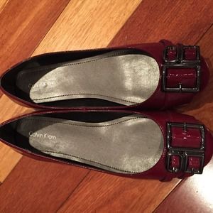 Maroon flats
