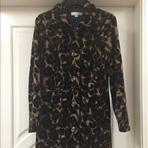 Too big.  Only worn one time.