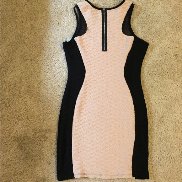 *SOLD*Color block body con dress - Picture 2 of 3