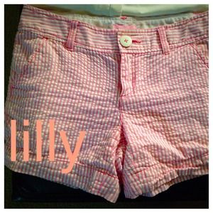 SOLD!!!! Lilly Pulitzer seersucker shorts