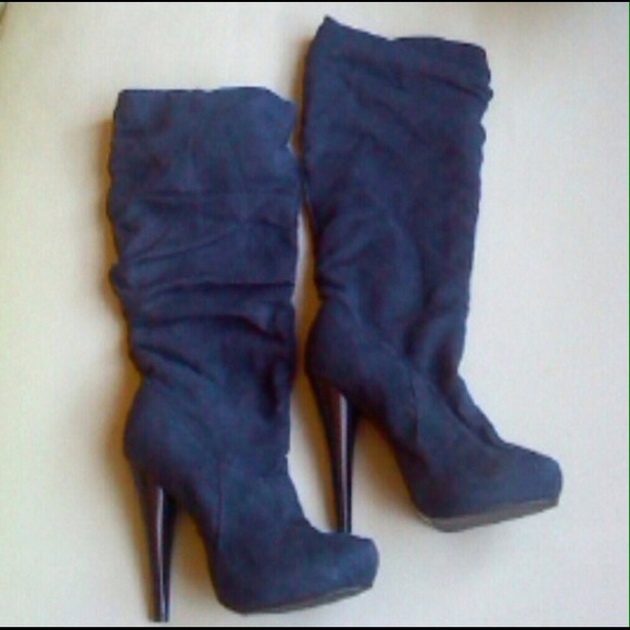 Calf high faux suede navy boots