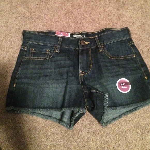 Dark wash cut off shorts
