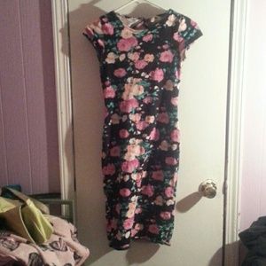 Fitted floral dress