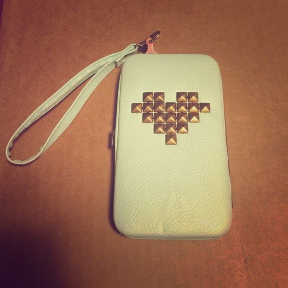 Iphone 5/5s case/wallet from Wet Seal